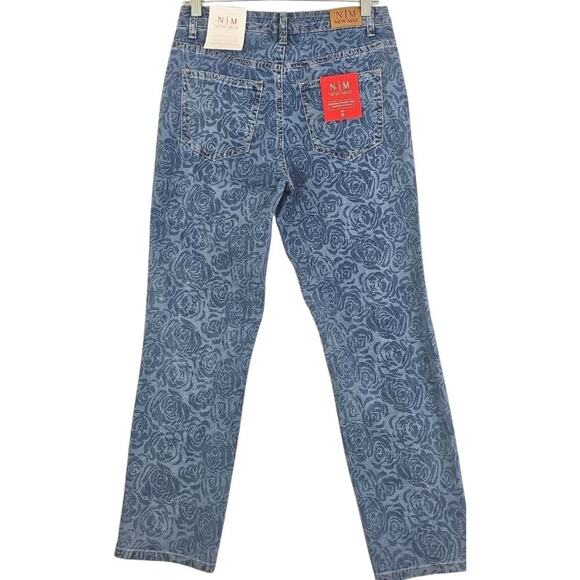 New Max~Woman Size 6~Blue Denim Floral Print High Rise Straight Leg Jean Stretch - Picture 3 of 16